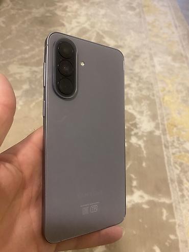 Samsung Galaxy A56 5G, 256 GB, rəng - Boz, İki sim kartlı