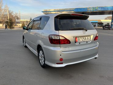 Toyota: Toyota Ipsum: 2004 г., 2.4 л, Автомат, Бензин, Минивэн at lalafo.kg — 4 Toyota: Toyota Ipsum: 2004 г., 2.4 л, Автомат, Бензин, Минивэн — 4