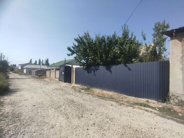 комната бишкеке: Дом, 200 м², 6 комнат, Собственник, Старый ремонт