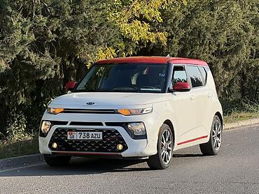 Kia Soul: 2019 г., 2 л, Автомат, Бензин, Кроссовер at lalafo.kg Kia Soul: 2019 г., 2 л, Автомат, Бензин, Кроссовер