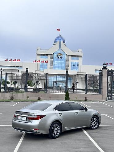 Lexus ES: 2017 г., 2.5 л, Автомат, Гибрид, Седан at lalafo.kg Lexus ES: 2017 г., 2.5 л, Автомат, Гибрид, Седан