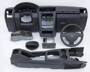 auto gume leskovac: CENTRALNA KONZOLA ZA OPEL MERIVA ZA 2006. GOD. | OPEL MERIVA 06g — 1