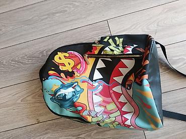kipling monkey: Яркий городской рюкзак с графикой в стиле стрит‑арт - Материал — 1