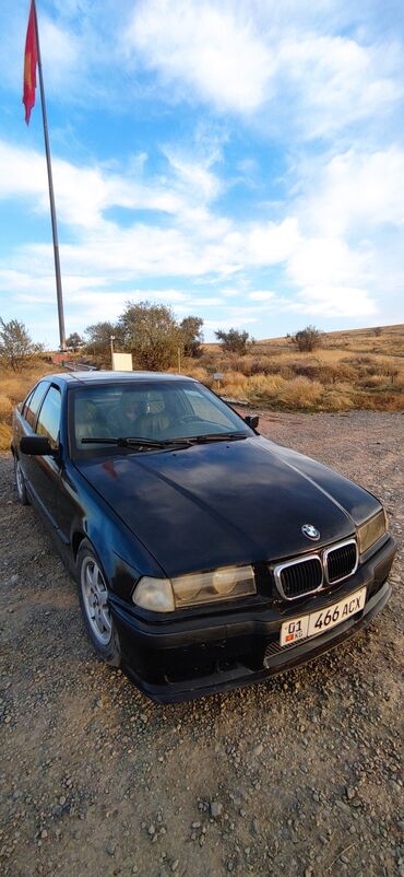 BMW: BMW 3 series: 1992 г., 1.6 л, Механика, Бензин, Седан