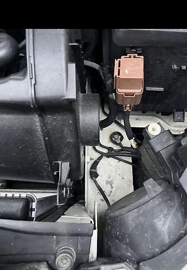 Peugeot: Peugeot 308: 2010 г., 1.6 л, Автомат, Бензин, Хэтчбэк — 6