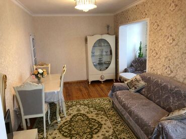 Köhnə tikili: Bakı, 4 otaqlı, Köhnə tikili, m. Xalqlar Dostluğu, 100 kv. m — 1