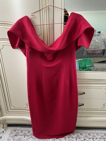 сшили платье: S (EU 36), цвет - Красный, Вечернее