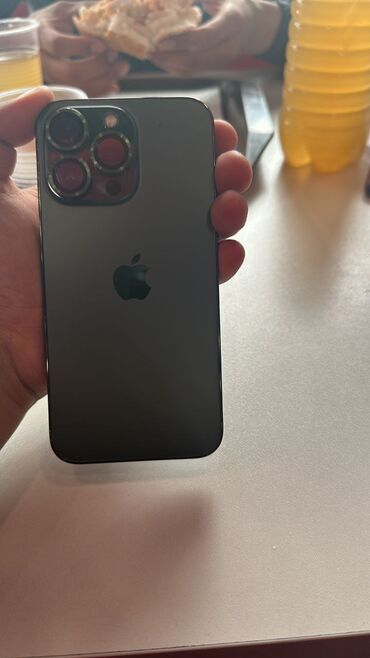Apple iPhone: IPhone 13 Pro, Б/у, 256 ГБ, Желтый, 100 %