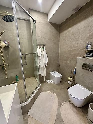 Продажа квартир: 4 комнаты, 180 м², 8 мкр Элитка, 2 этаж, Евроремонт — 10