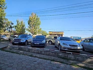 азия молл: Сдаётся второй этаж 2х этажного здания (под офис, магазин), район — 4