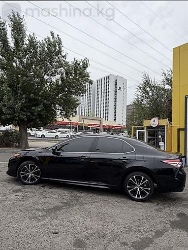 Продажа авто: Toyota Camry: 2019 г., 2.5 л, Автомат, Бензин, Седан — 5