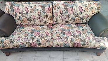 ev kinotiyatri: Çiçək naxışlı ikili divan - Üslub: Klassik-vintage elemetlərlə — 3