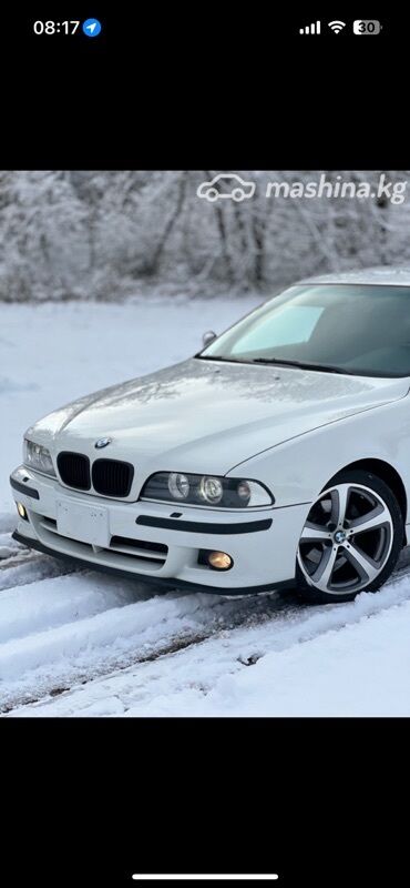 купить диски на бмв е39: BMW 5 Series (E39) седан, белый цвет кузова. Классический дизайн с