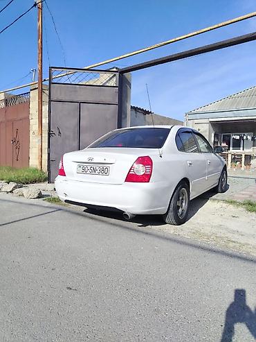 elantra 2016: Hyundai Elantra: 2 l | 2004 il Sedan — 4