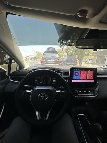 штабелер электрический бу: Toyota Corolla: 2021 г., 1.8 л, Вариатор, Гибрид, Седан — 4