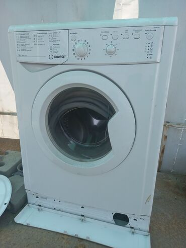 запчасти на стиральных машин: Стиральная машина Indesit, Б/у, Автомат, До 5 кг