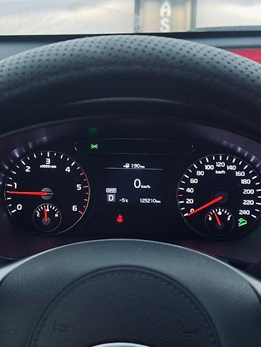 Kia: Kia Sorento: 2019 г., 2 л, Дизель — 10