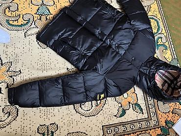 tech flice: Стёганый пуховик Burberry London чёрного цвета с капюшоном. Выполнен в — 2
