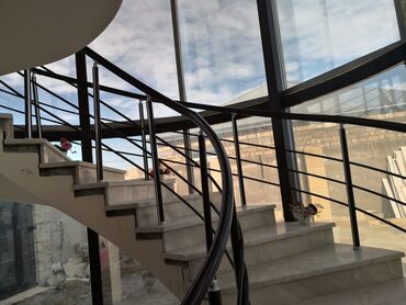 Həyət evləri və villaların satışı: 6 otaqlı, 5 kv. m, Yeni təmirli -da lalafo.az — 12 Həyət evləri və villaların satışı: 6 otaqlı, 5 kv. m, Yeni təmirli — 12