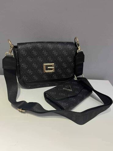 Torbe: Guess torba NOVO

Novo
Replika

fb Moja Kupovina 1 — 3