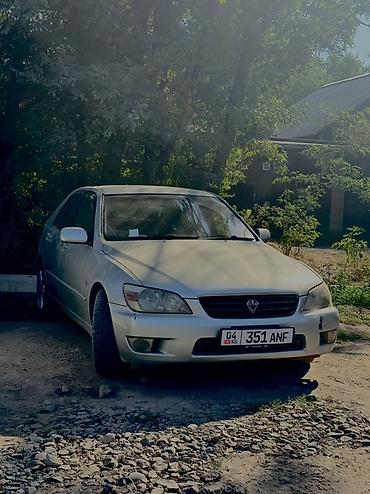 jdm: Toyota Altezza: 2001 г., Автомат, Бензин, Седан — 1