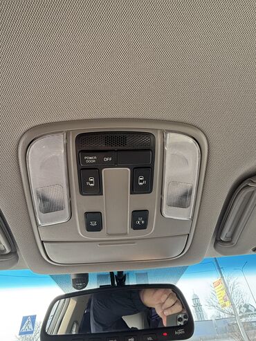 Kia: Kia Carnival: 2018 г., 2.2 л, Автомат, Дизель, Минивэн at lalafo.kg — 10 Kia: Kia Carnival: 2018 г., 2.2 л, Автомат, Дизель, Минивэн — 10