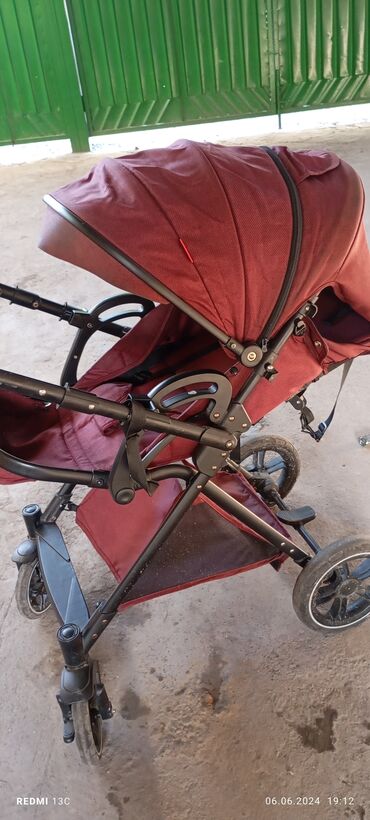 прогулянкова коляска: Балдар арабасы, түсү - Кызгылт, Колдонулган