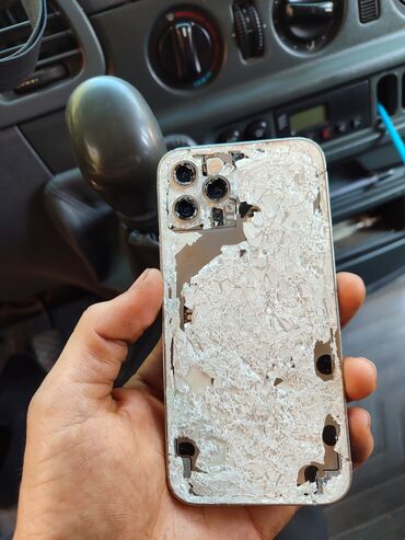 чехол на 12 мини: IPhone 12 Pro, Б/у, 128 ГБ, Белый, Чехол, 82 %