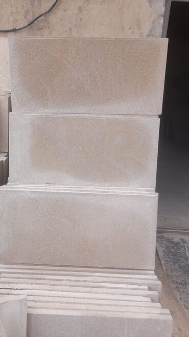 Ağlay: Bütün nov aglay daşlari tebii 4 mandan başlayan qiymetler buyurub -da lalafo.az — 15 Ağlay: Bütün nov aglay daşlari tebii 4 mandan başlayan qiymetler buyurub — 15