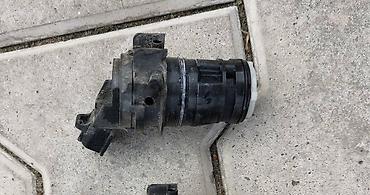 EL. PUMPA POSUDE BRISACA ZA TOYOTA RAV 4 OD 2001. DO 2005. GOD