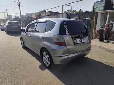 коробка нексия 1: Honda Jazz: 2009 г., 1.3 л, Автомат, Бензин, Хетчбек