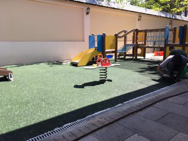 Другое для спорта и отдыха: Резиновое покрытие для детской площадки, Резиновое покрытие