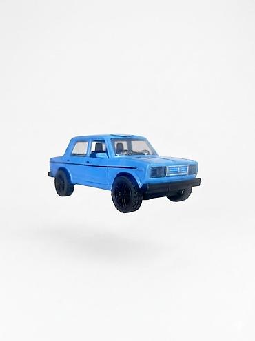 Oyuncaqlar: Məhsul: Mavi rəngli klassik sedan oyuncağı (mini model avtomobil) — 3