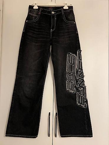 ayaqlar: Cinslər, Bershka, XS, rəng - Qara — 1