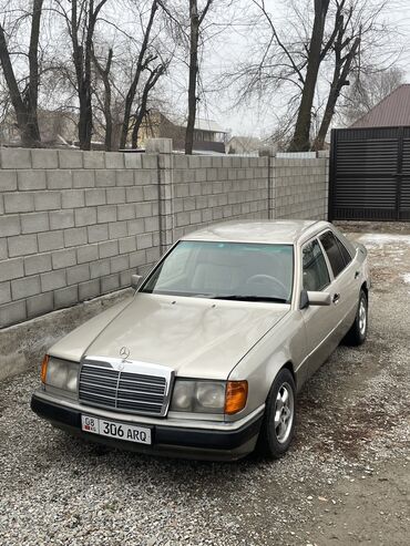 202 мерседес: Mercedes-Benz W124: 1989 г., 2.3 л, Механика, Бензин, Седан