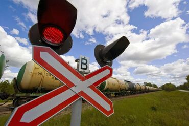 железнодорожный вагон: Железнодорожный переезд - сигнализация. На основе ТЗ (технического