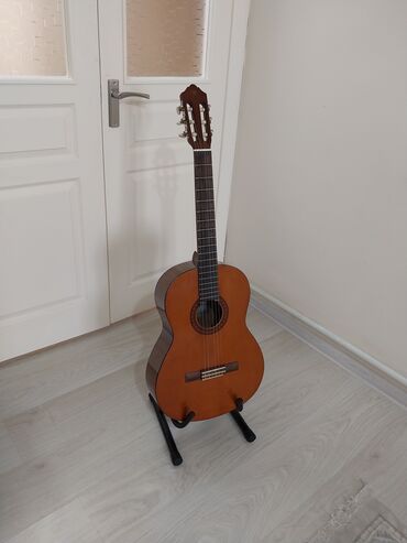 Гитары: "YAMAHA C45" Срочно продаётся классическая гитара от фирмы YAMAHA в