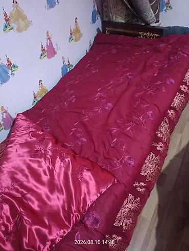 panço: Yenidir.istifade edilmeyib.ag salma-sacacaqli yundur.agirdir.uzunlugu — 2