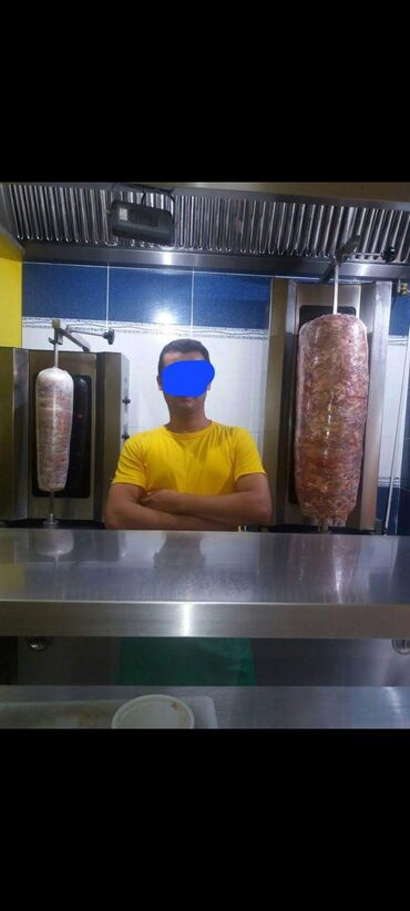 Посудомойщицы: Dönərçi işi axtarıram. Salam.15 ildirki donerci isleyirem. butun