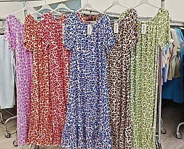 oblikovanje struka: 06. Haljina za punije
XL 2XL 3XL 
2.900 dinara H — 4