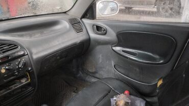 Daewoo: Daewoo Lanos: 2000 г., 1.5 л, Механика, Бензин, Седан