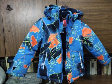 мужские зимние куртки: Куртка зимняя на мальчика

3-4 года

В отличном состоянии