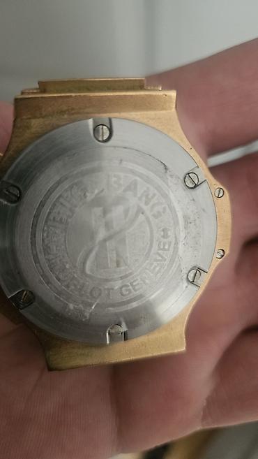 ereb qizili: Hublot Big Bang tərzində kişi qol saatı - Korpus: qızılı tonlarda — 2
