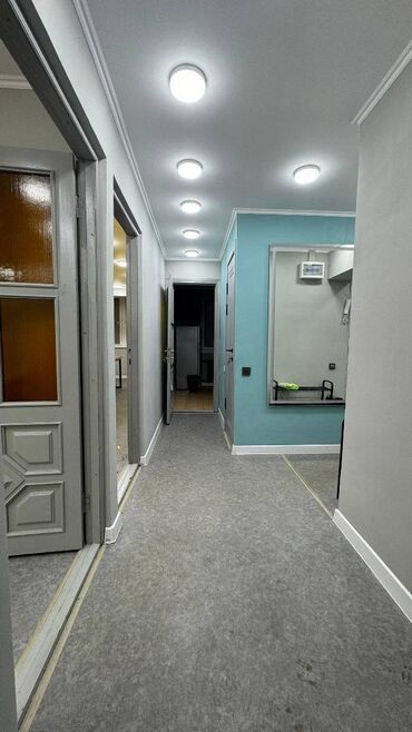 квартира в районе кызыл аскер: 4 комнаты, 74 м², 104 серия, 1 этаж, Евроремонт