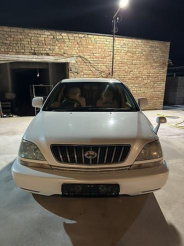 Продажа авто: Toyota Harrier: 2002 г., 2.4 л, Автомат, Бензин, Кроссовер — 3
