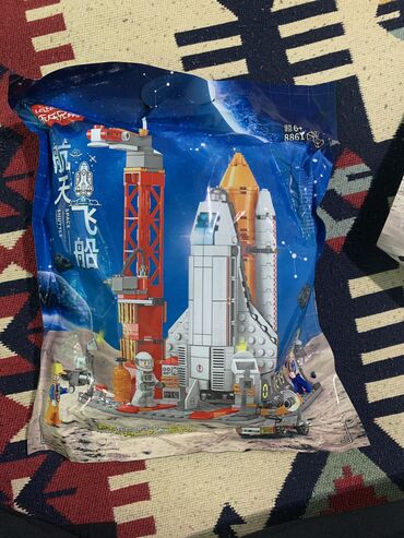 набор детский: Лего набор космического корабля, хороший подарок ребенку, чтобы чем то
