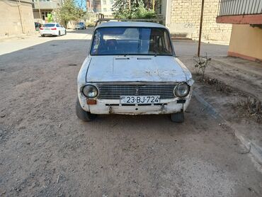 запчасти 2101: VAZ (LADA) 2101: 1.6 l | 1972 il | 200000 km Sedan