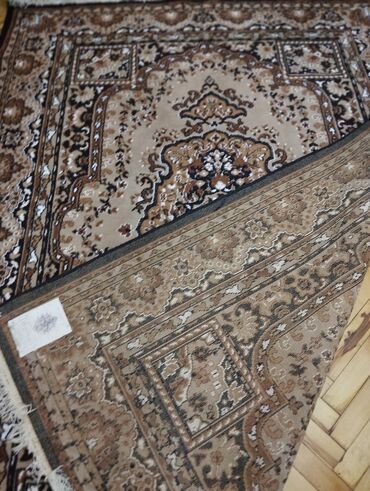 Ev üçün digər mallar: 2 edər Xalça eyni təzə cəmi 1 həfdə yerdə olub 2 si bir yerdə 90 AZN — 6