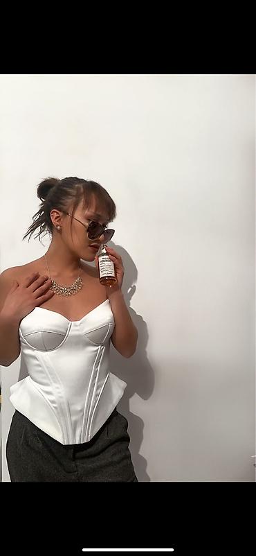 Костюмы с юбкой: Шикарные костюмы на весну 😍 — 9