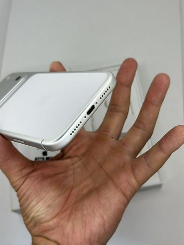 компьютеры hp (hewlett packard): IPhone 17 Pro Max, Б/у, 256 ГБ, Серебристый, Коробка, 100 % — 6